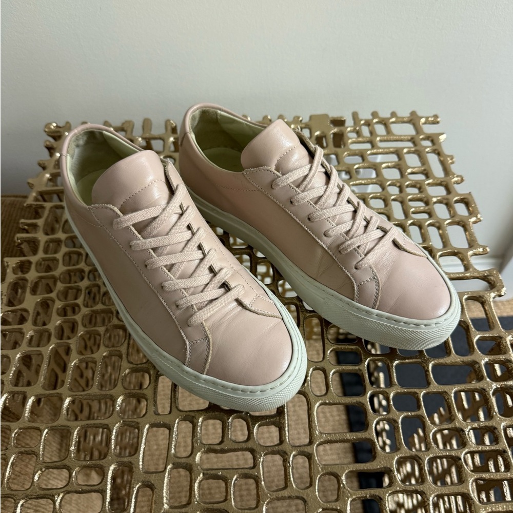 COMMON PROJECTS Blush Pink Leather Low-Top Sneakers size 7